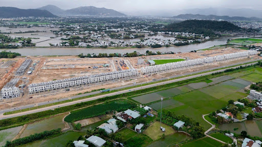 Ưu tiên chiến lược an toàn - Xu hướng đầu tư bất động sản 2025